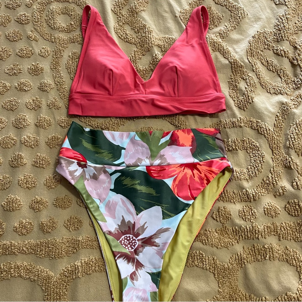 Aerie Bikini Set (V Scoop Top + High Cut Cheeky Bottom)